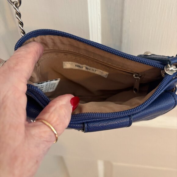 Nine West Crossbody - Picture 5 of 6